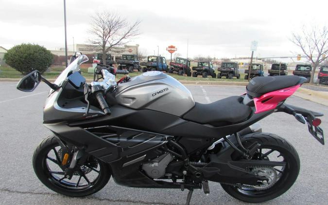 2026 CFMOTO 300SS CF300-5US