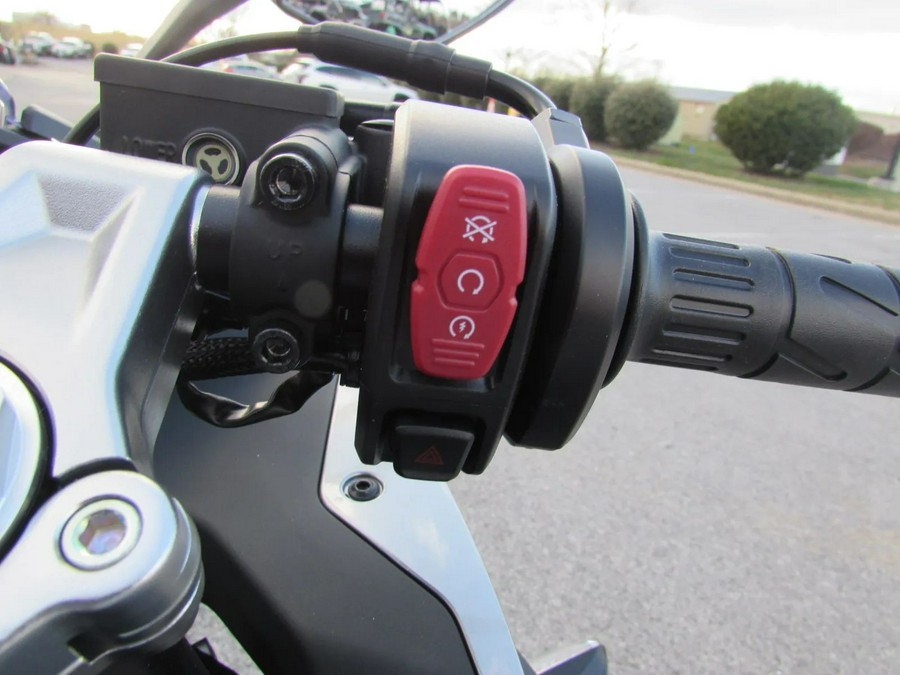 2026 CFMOTO 300SS CF300-5US