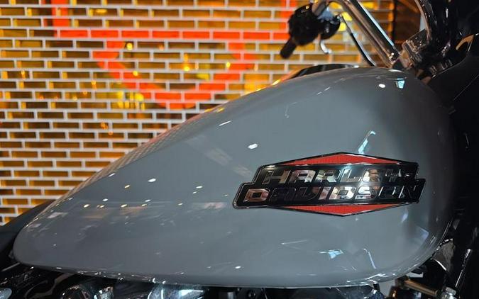 2024 Harley-Davidson® FLTRX - Road Glide®