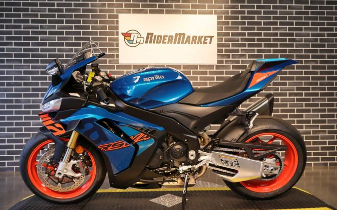 2026 Aprilia RSV4 Base