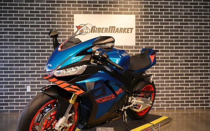 2026 Aprilia RSV4 Base