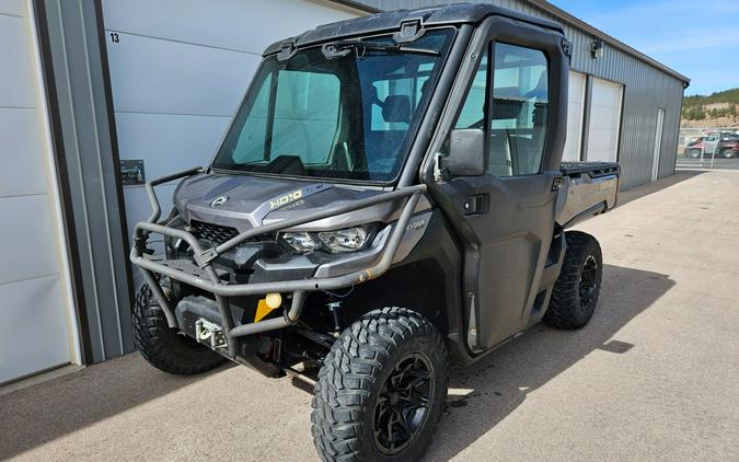 2017 Can-Am Defender XT CAB HD10