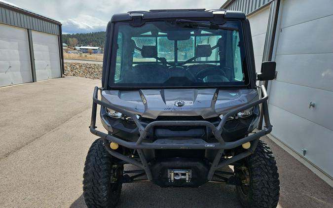 2017 Can-Am Defender XT CAB HD10