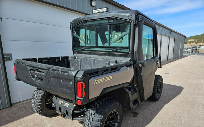 2017 Can-Am Defender XT CAB HD10