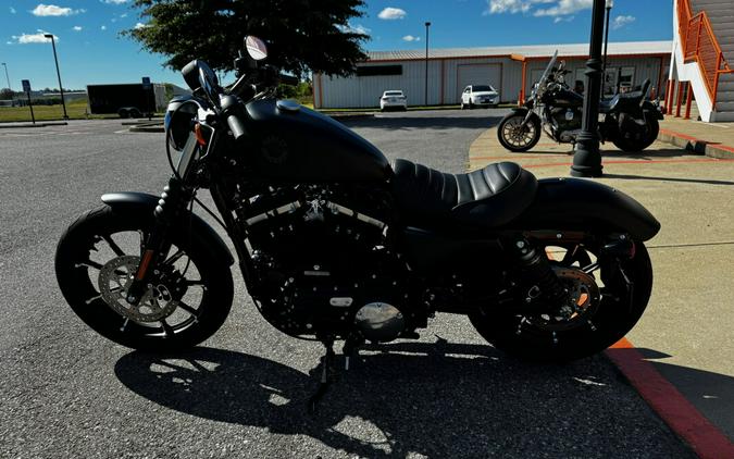 2022 Harley-Davidson Iron 883 Black Denim