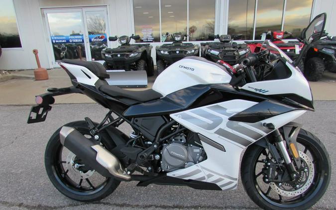 2026 CFMOTO 300SS CF300-5US