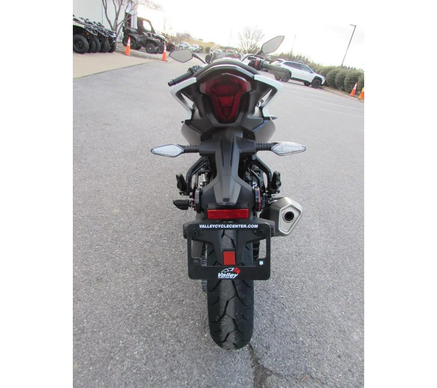 2026 CFMOTO 300SS CF300-5US