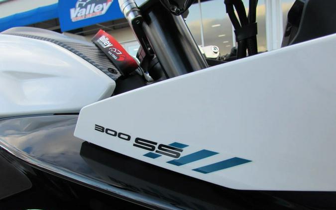 2026 CFMOTO 300SS CF300-5US