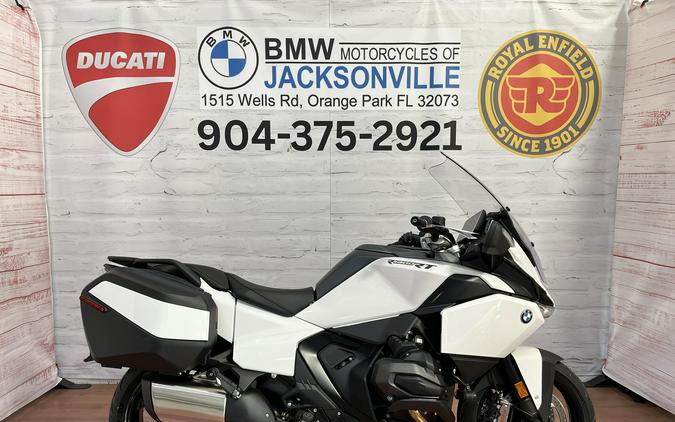 2026 BMW R 1300 RT
