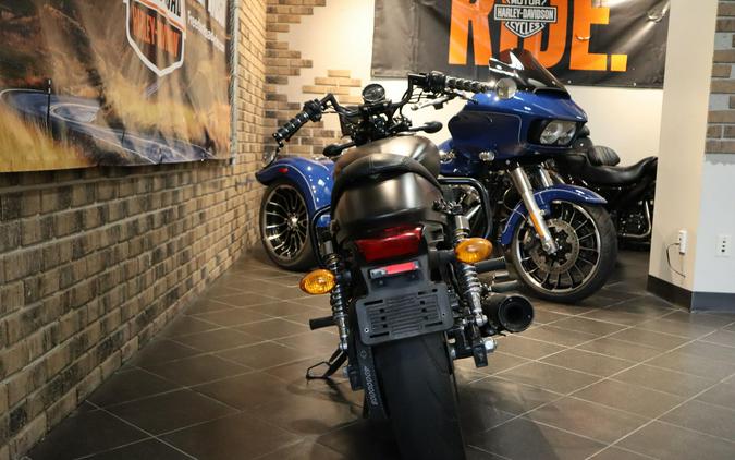 2015 Street™ 750 (XG750)