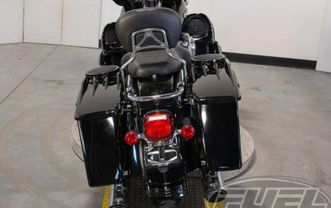 2006 Harley-Davidson Touring FLHX - Street Glide