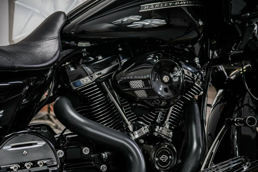 2020 Harley-Davidson Road Glide® Special