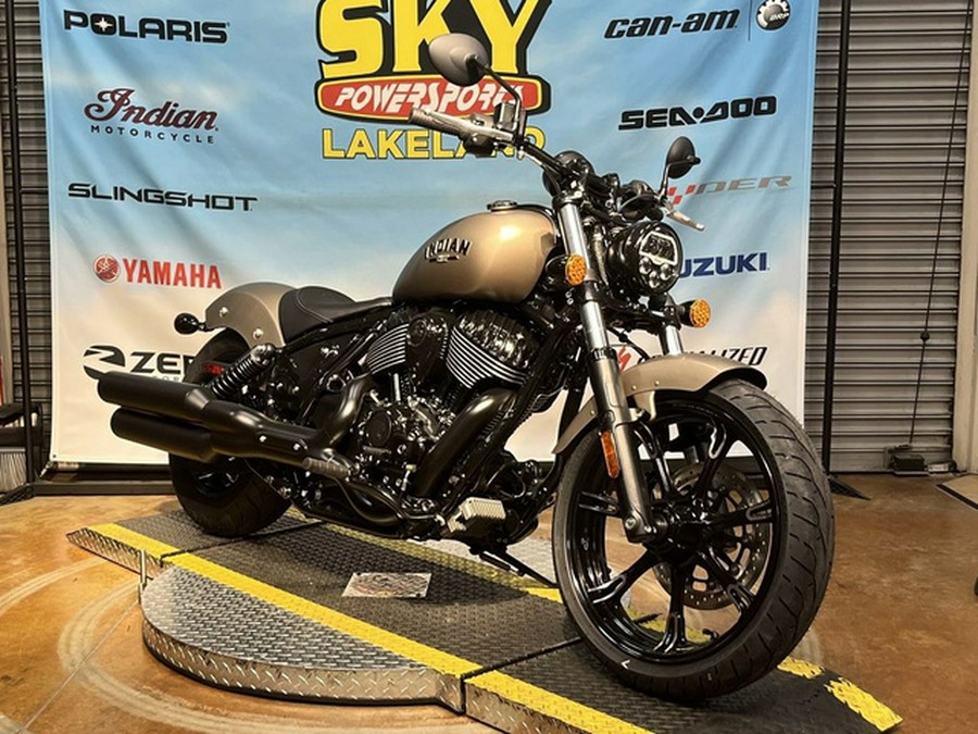 2024 Indian Chief Dark Horse Icon Sandstone Smoke