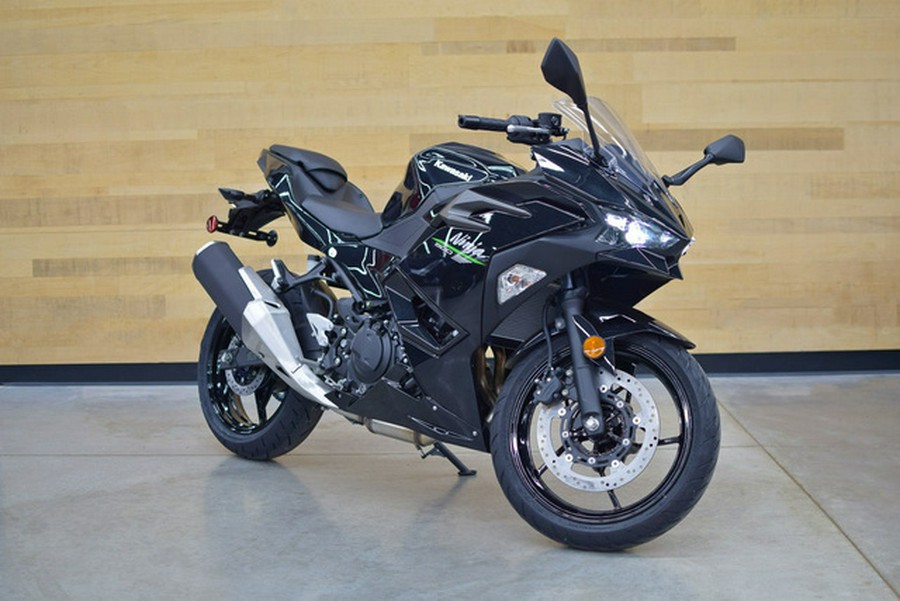 2024 Kawasaki Ninja 500