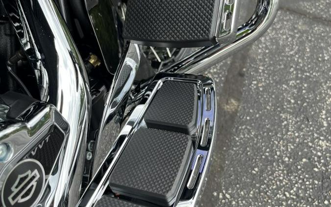 2025 Harley-Davidson CVO Road Glide FLTRXSE