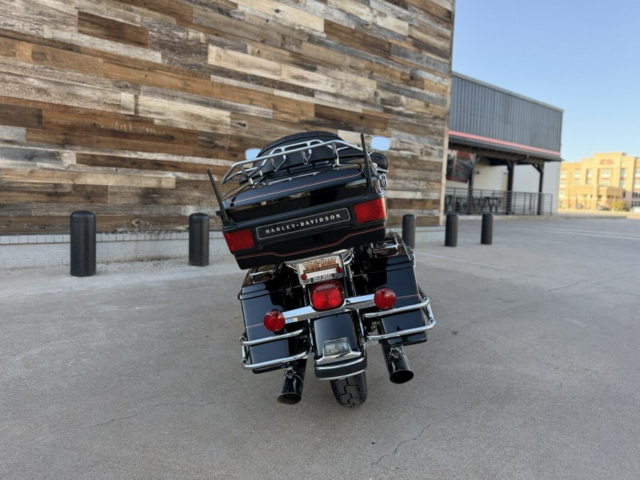 2002 Harley-Davidson® Electra Glide® Ultra Classic® Black