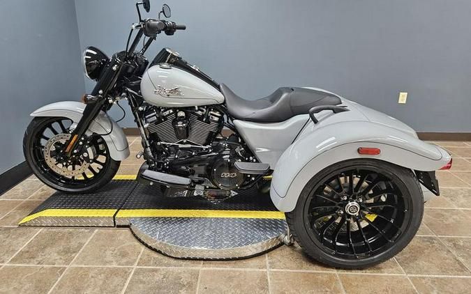 2024 Harley-Davidson® FLRT - Freewheeler®