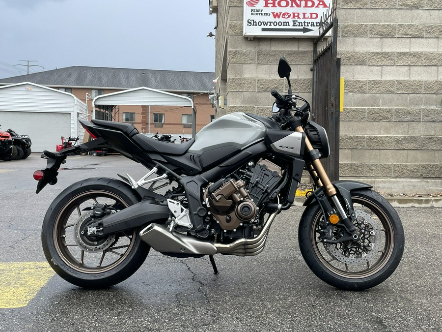 2025 Honda CB650R E-Clutch