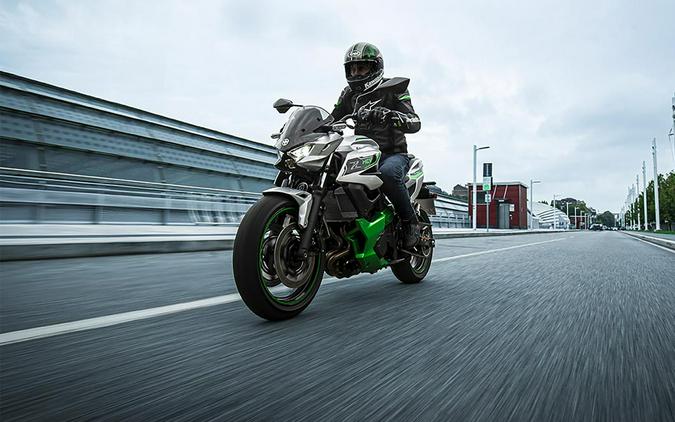 2024 Kawasaki Z7 ABS