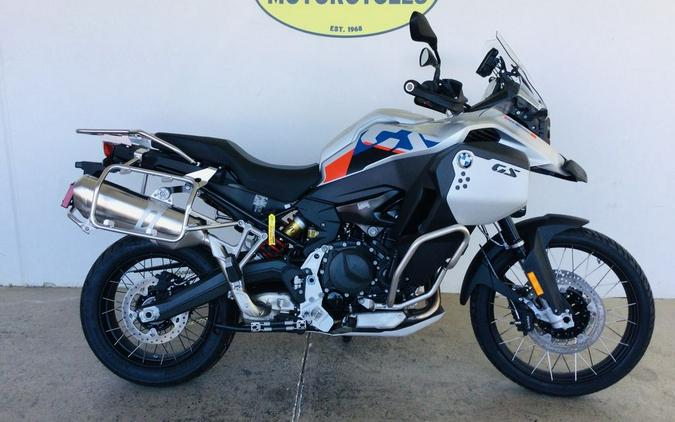 2024 BMW F 900 GS Adventure White Aluminum Metal Matte