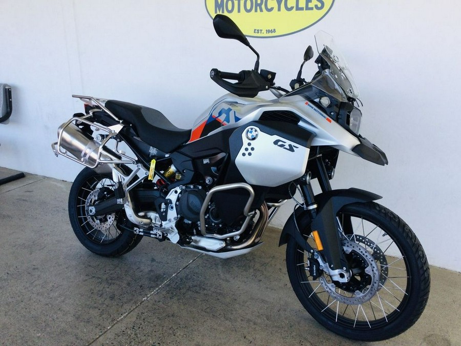 2024 BMW F 900 GS Adventure White Aluminum Metal Matte