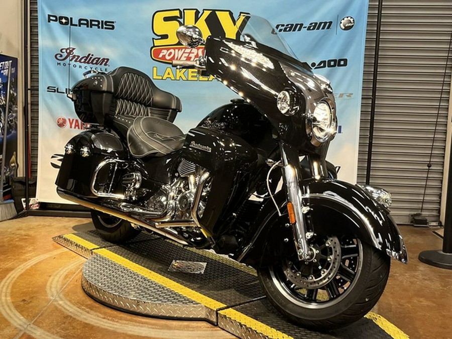 2024 Indian Roadmaster With Powerband Audio Package Black Met