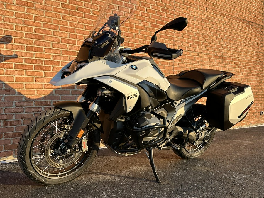 2025 BMW R1300GS