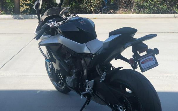 2026 CFMOTO 675SS