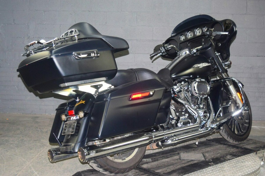 2017 Harley-Davidson Street Glide Special