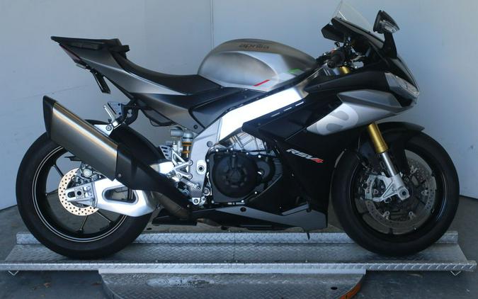 2022 Aprilia® RSV4 1100