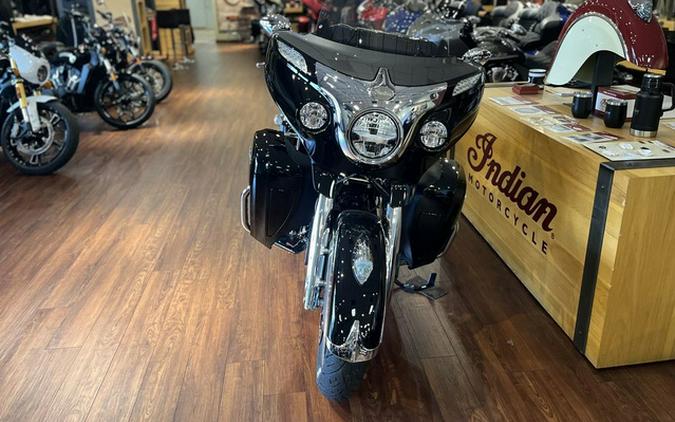 2024 Indian Roadmaster With Powerband Audio Package Black Met