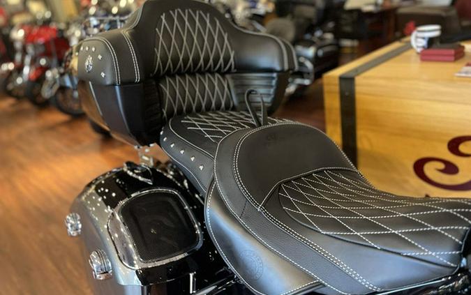2024 Indian Roadmaster With Powerband Audio Package Black Met