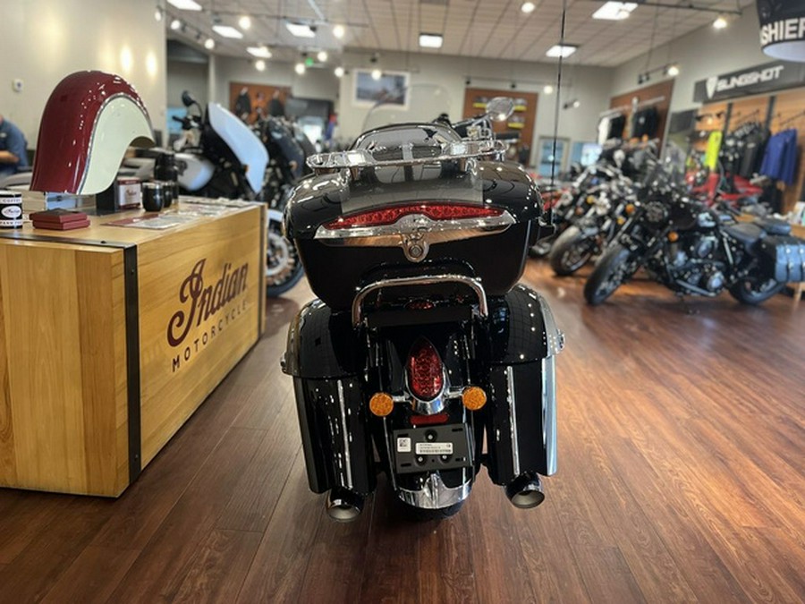 2024 Indian Roadmaster With Powerband Audio Package Black Met