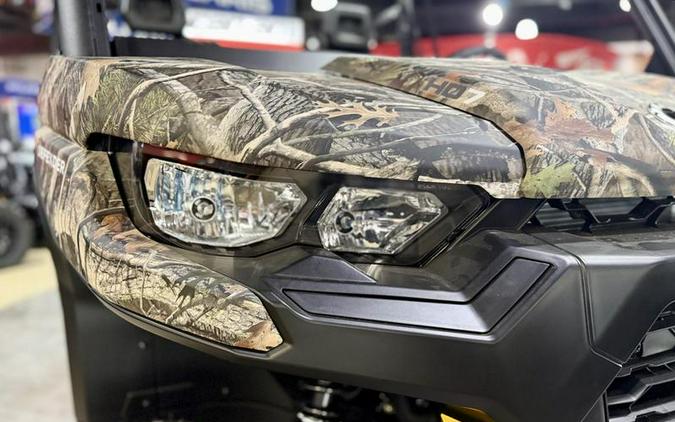 2026 Can-Am® Defender DPS HD7 Dark Wildland Camo