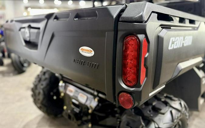 2026 Can-Am® Defender DPS HD7 Dark Wildland Camo
