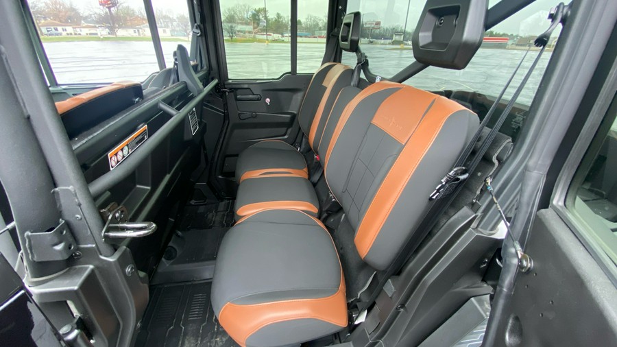 2026 Can-Am Defender MAX Lone Star Cab HD11 With Accessories