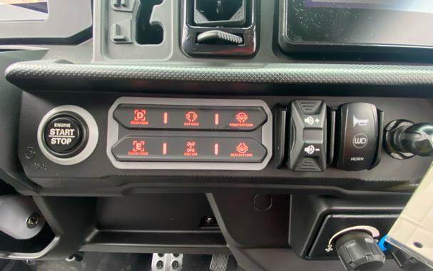 2026 Can-Am Defender MAX Lone Star Cab HD11 With Accessories