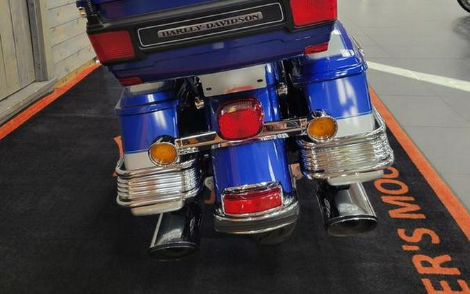 2010 Harley-Davidson® FLHTCU - Ultra Classic® Electra Glide