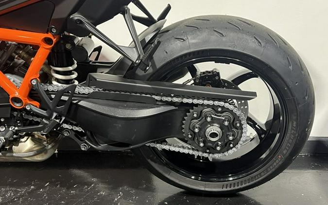 2021 KTM Super Duke 1290 R