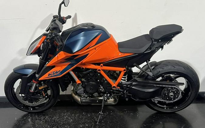 2021 KTM Super Duke 1290 R