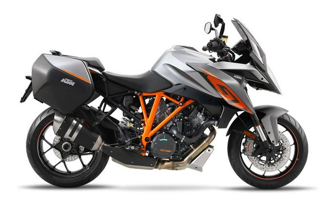 2017 KTM 1290 Super Duke GT