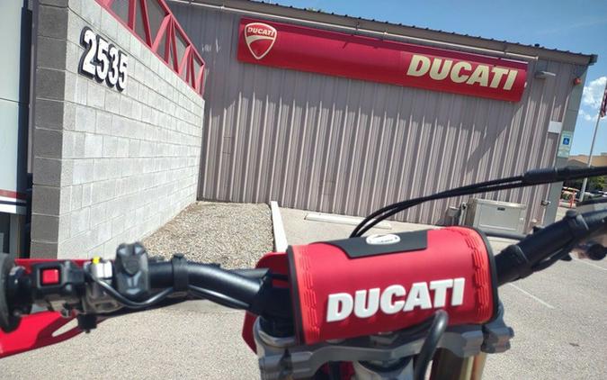 2026 Ducati Desmo450 EDX