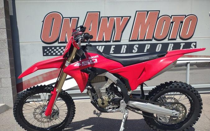 2026 Ducati Desmo450 EDX