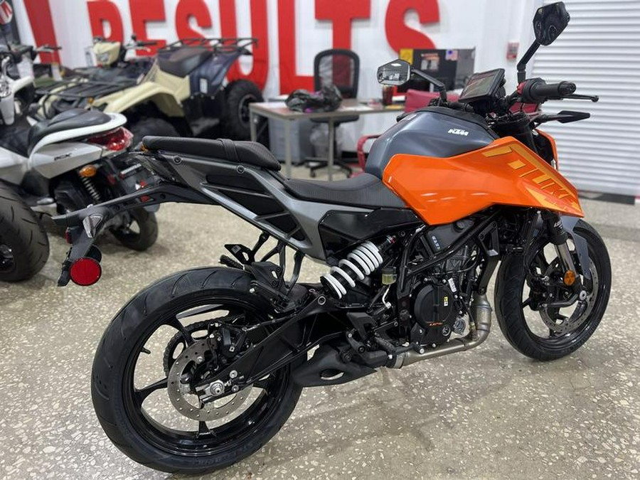 2024 KTM 250 Duke