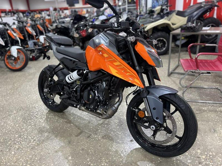 2024 KTM 250 Duke