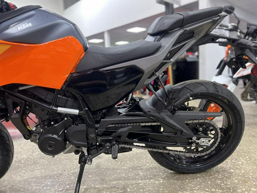 2024 KTM 250 Duke