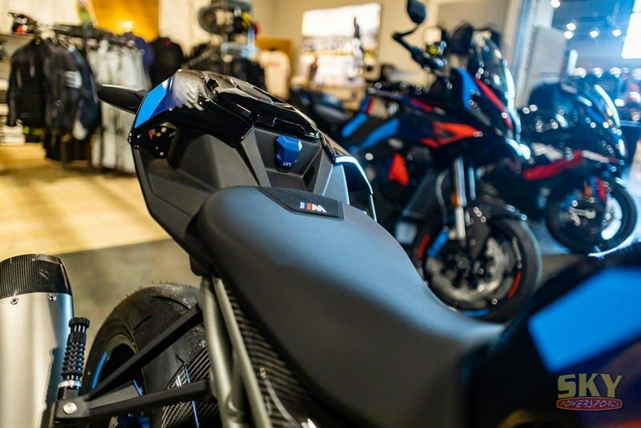 2025 BMW M 1000 R