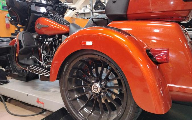 2025 Harley-Davidson® Tri Glide® Ultra