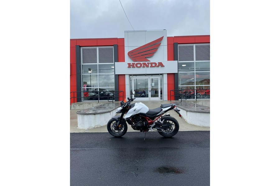 2025 Honda CB750 Hornet