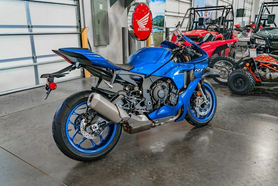 2026 Yamaha YZF R1
